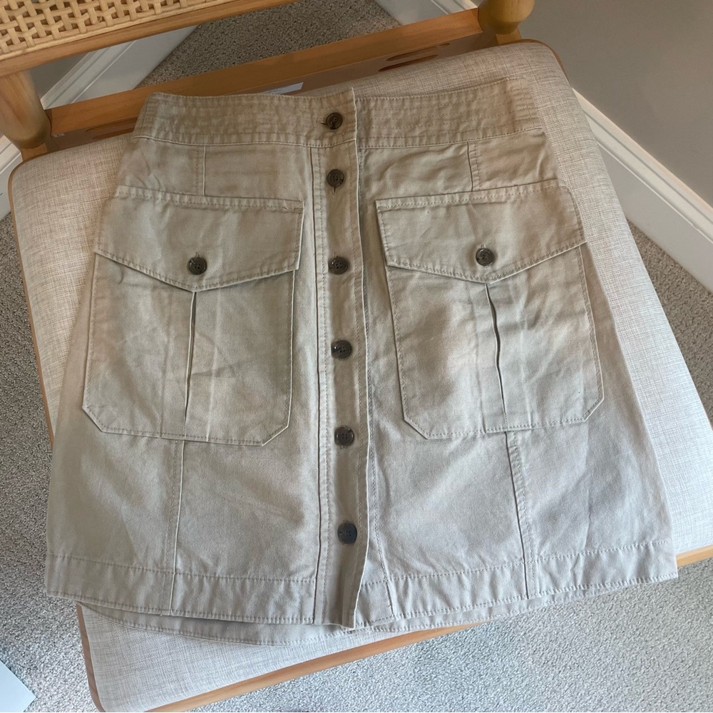 Banana Republic linen-blend A-line cargo skirt